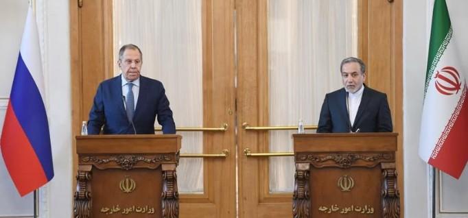 Iranian, Russian FMs discuss latest developments on Iran's nuclear issue