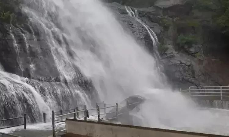 Bathing ban at Courtallam waterfalls in TN extended for 7th consecutive day