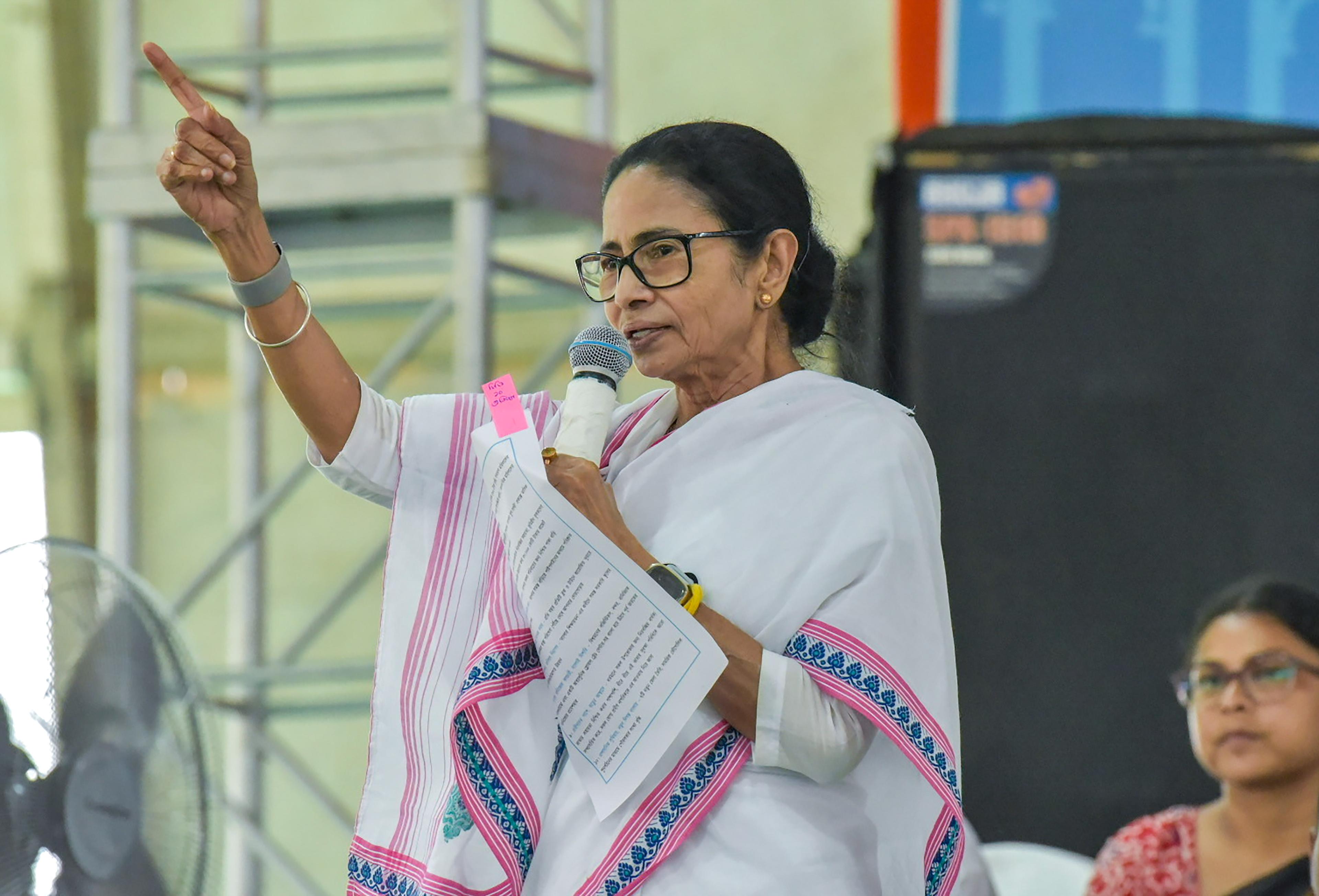 'Integral part of 'Bengal family': Mamata Banerjee tries to woo Marwari society ahead of elections