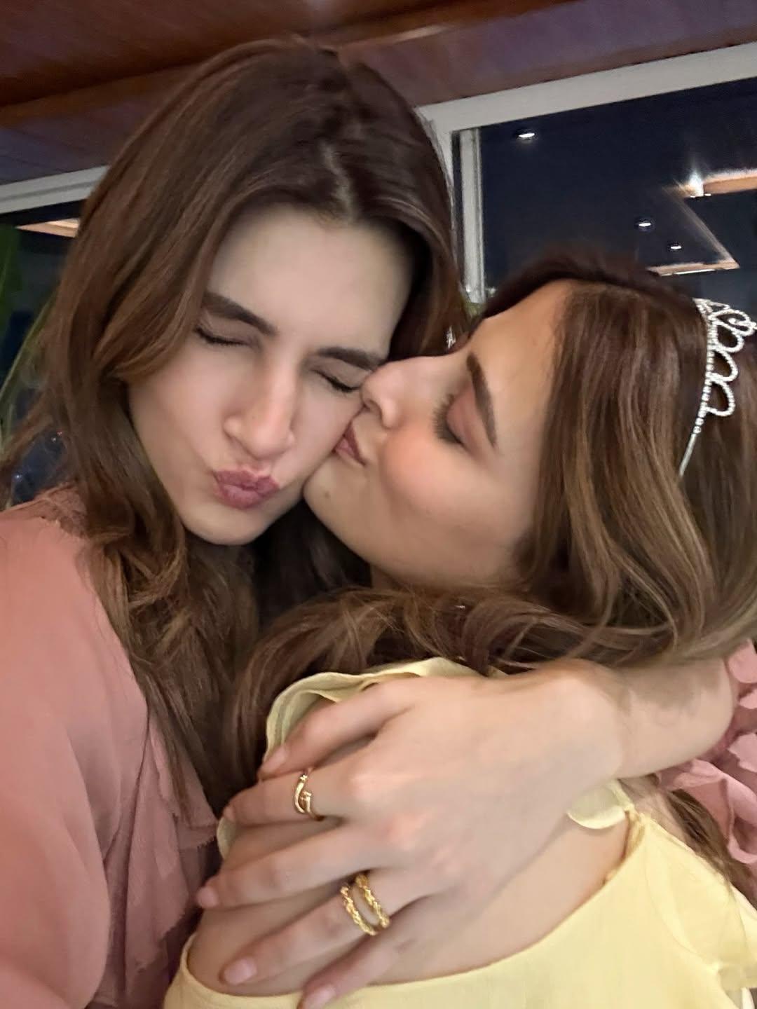 Kriti Sanon grooves with sister Nupur on her birthday to ‘Pyar Dilon Ka Mela Hai’