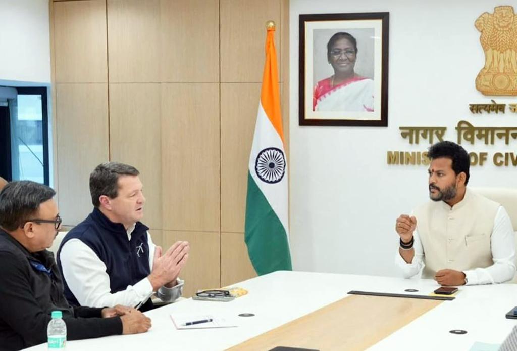 Govt cuts IndiGo flights by 10 per cent due to crisis