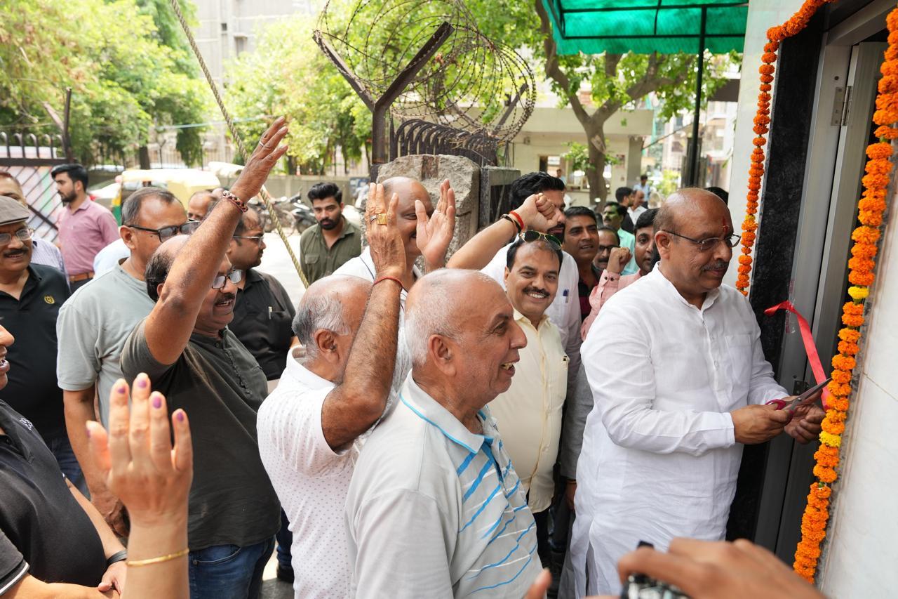 Delhi Speaker reiterates focus on elderly, opens three recreation centres