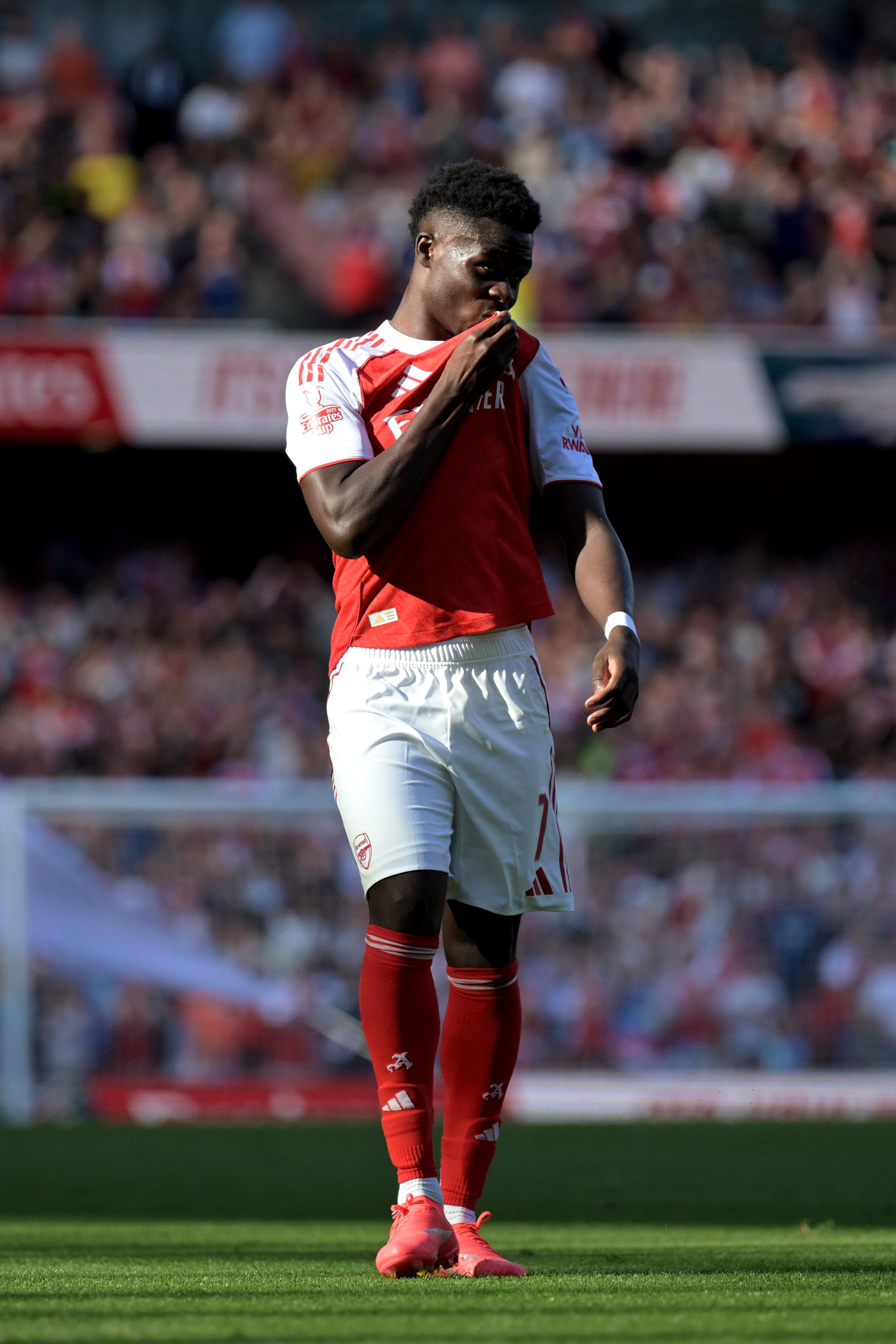 Arsenal's Saka likely to be out of action for month