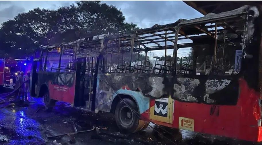 BMTC driver’s quick thinking saves 75 B'luru passengers as bus catches fire