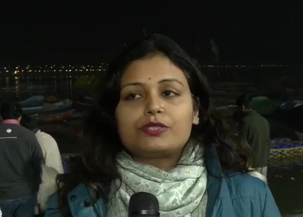 Prayagraj Magh Mela: Devotees throng Sangam ghats in large numbers for holy dip