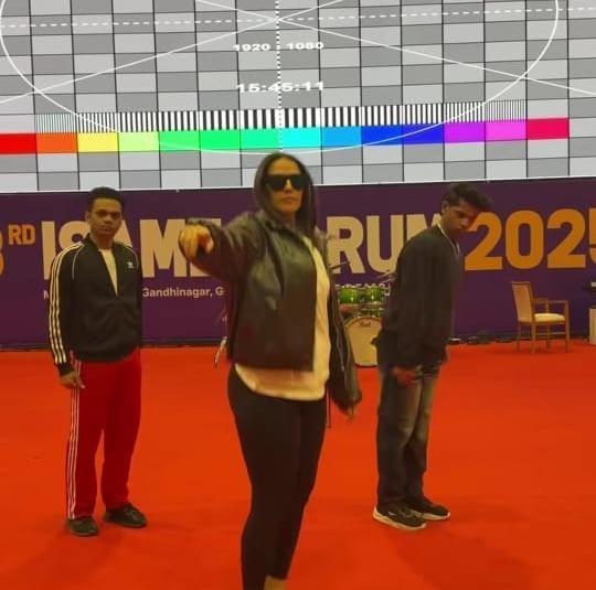 Neha Dhupia dances her heart out as she performs on stage after almost 8 years