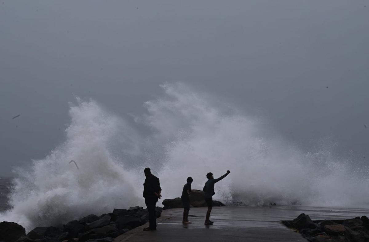 cyclone Fengal's landfall