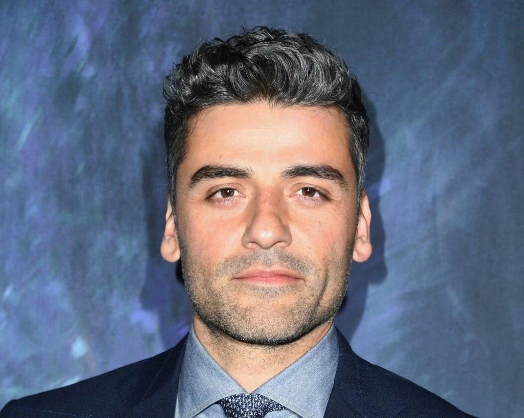 ‘Mad scientist’ Oscar Isaac turns Jacob Elordi into a ‘monster’ in ‘Frankenstein’ teaser