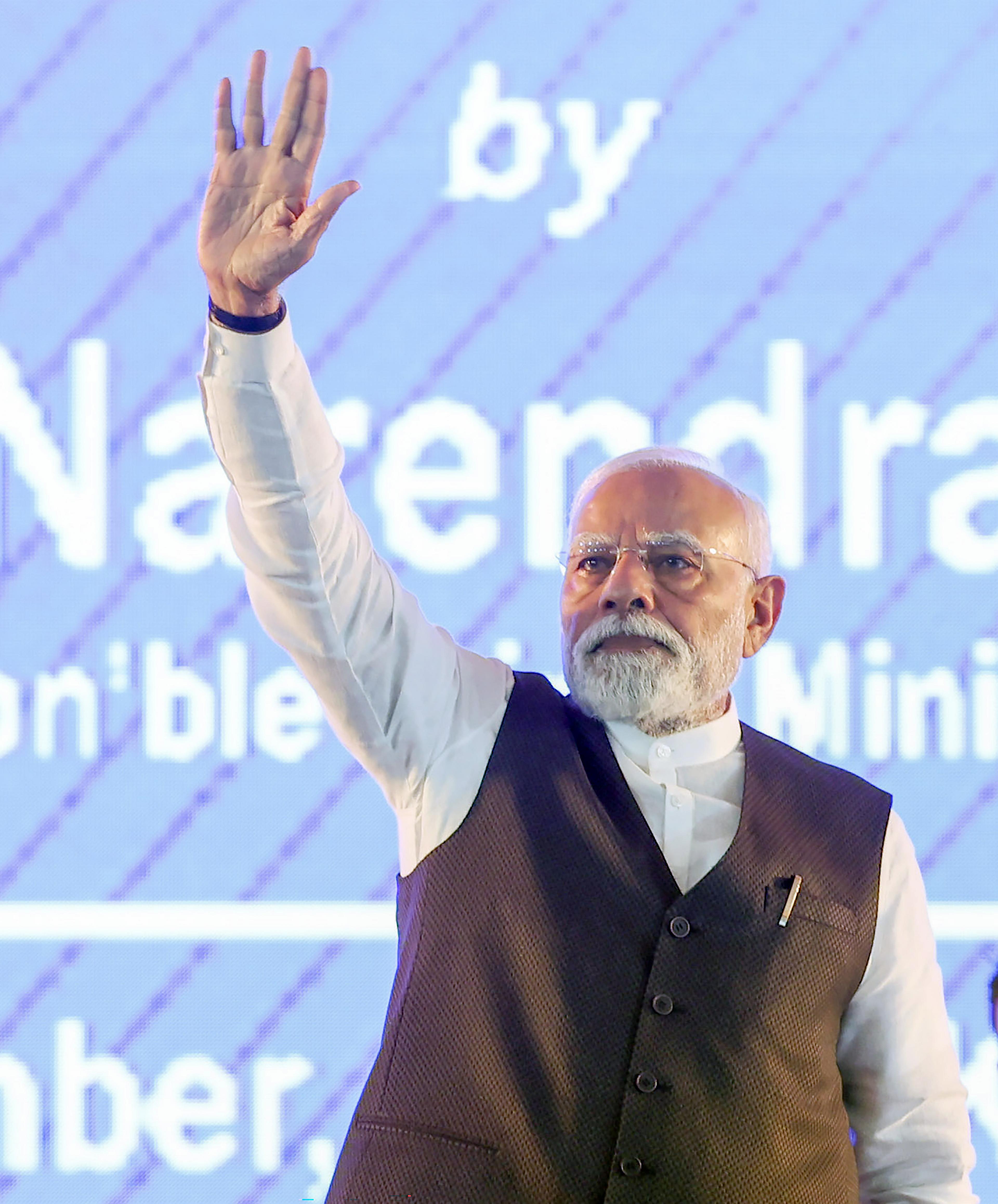 PM Modi should continue to serve when independent India turns 100: Mukesh Ambani