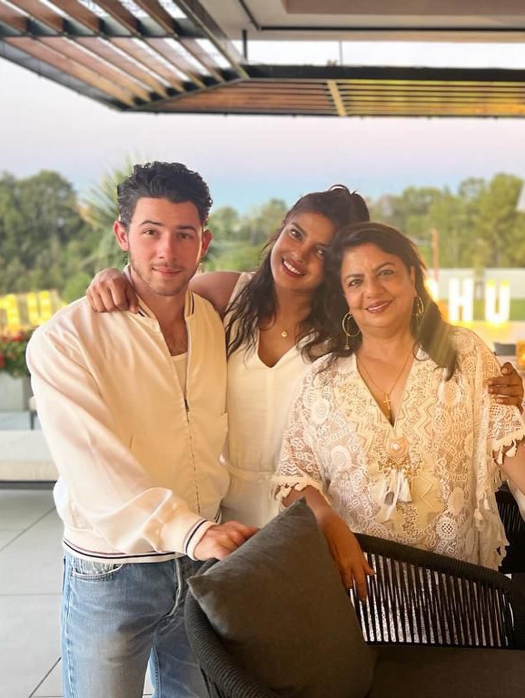 Priyanka Chopra's mother Madhu Chopra wishes daughter and SIL Nick Jonas on their 7th wedding anniversary