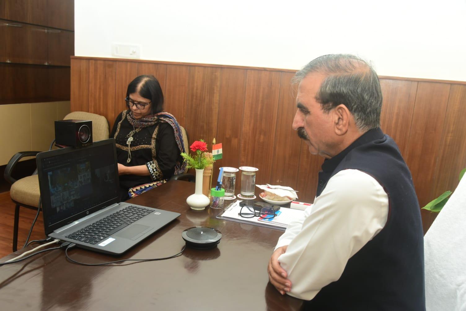 Manimahesh pilgrims must be evacuated: Himachal CM