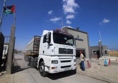 UN calls for scaling up supplies as five aid trucks allowed into Gaza