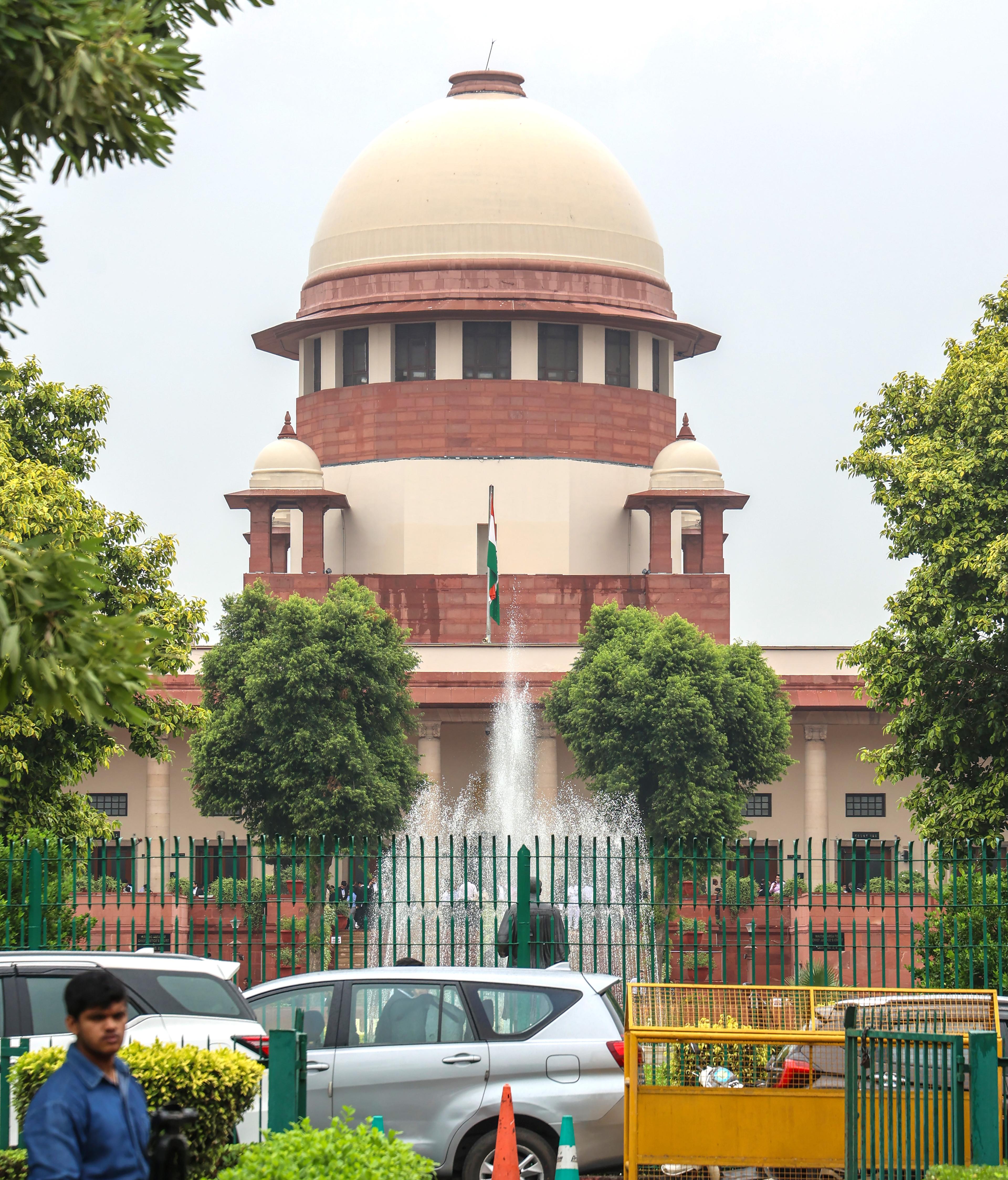SC issues notices to all states, UTs in suo moto case on ‘digital arrest’ scams