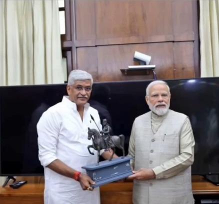 PM Modi wishes Gajendra Singh Shekhawat on his birthday, praises his efforts to make India a tourism hub