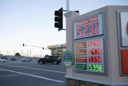 US California diesel prices hit record high