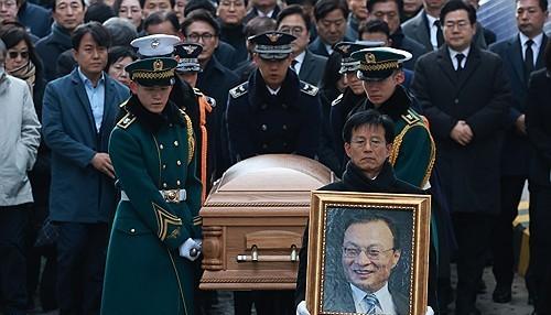 South Korea: Politicians, govt officials pay respects to late ex-PM Lee Hae-chan