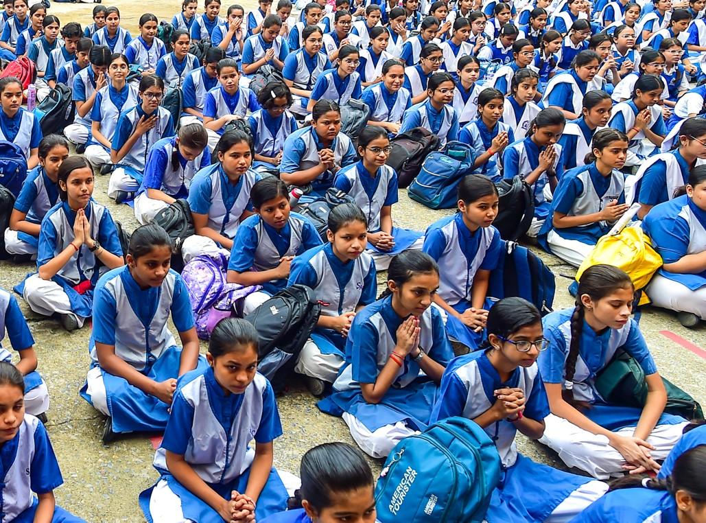Bengal govt makes it mandatory to sing 'Banglar Mati Banglar Jal' in government schools Assembly