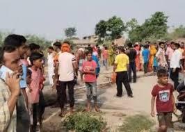 Woman, toddler killed in accident in Jharkhand’s Giridih, locals block road in protest