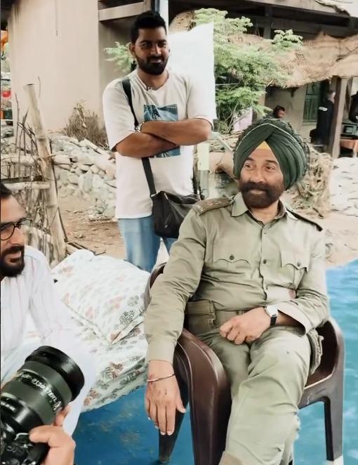 Sunny Deol says ‘no worries, no stress’ as ‘Border 2’ hits the screens