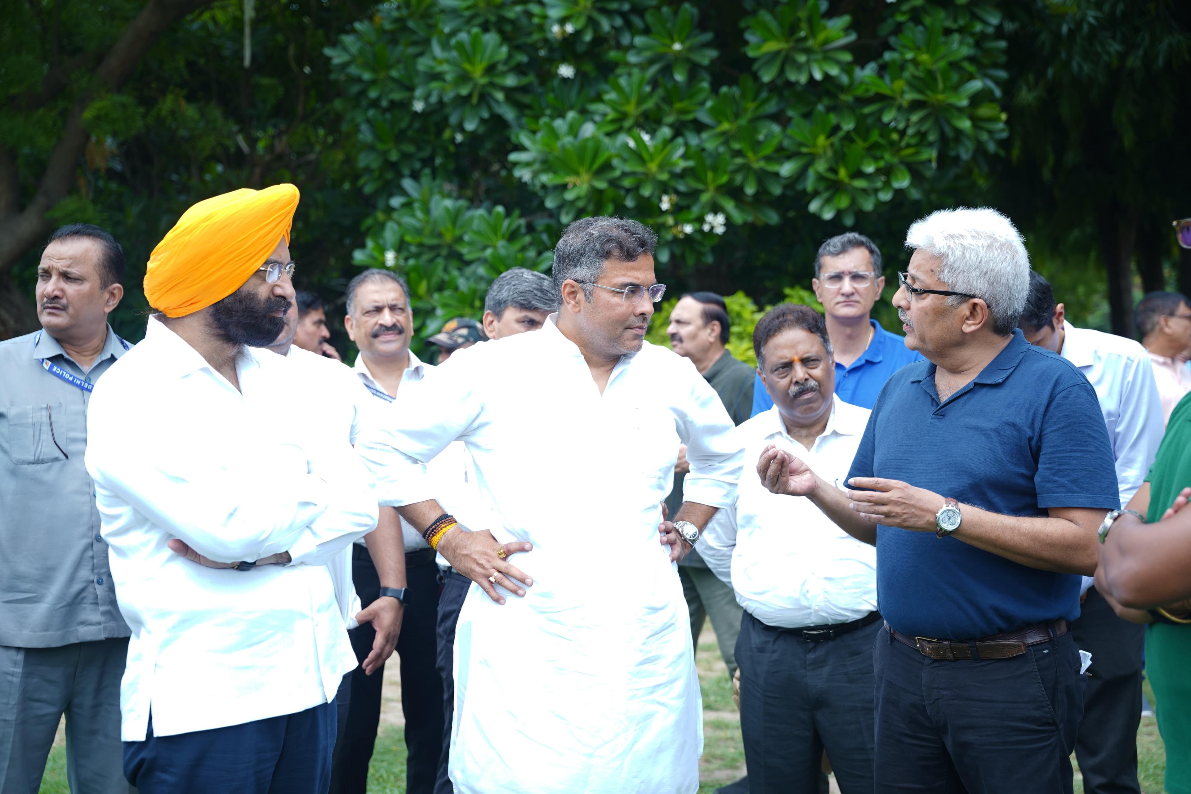 Delhi Minister Manjinder Singh Sirsa launches 'Clean Air Zone' trial in Nehru Park