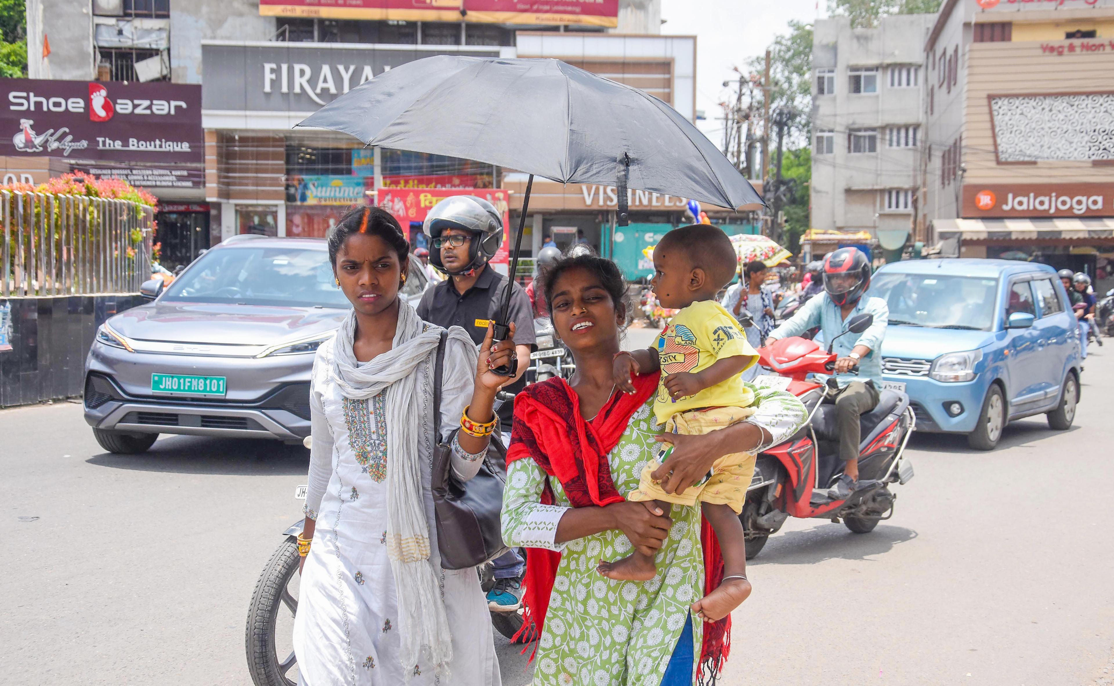 Chhattisgarh revises school hours for a week amid heatwave as new session begins