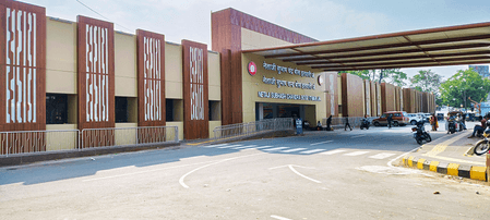 Maharashtra: Vidarbha's folk art gives a fresh look to redeveloped Itwari railway station