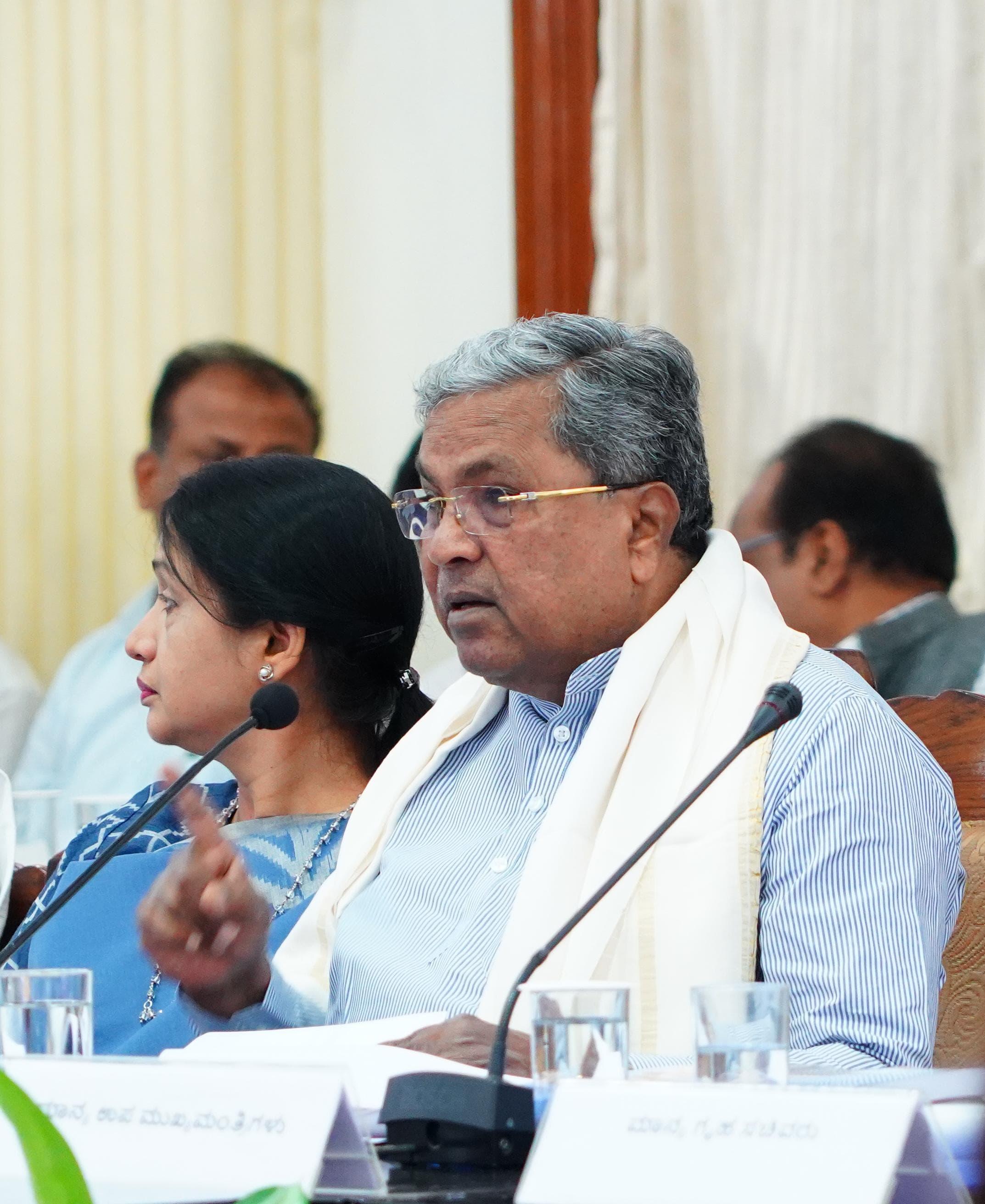 K'taka CM Siddaramaiah pulls up officials over child marriages