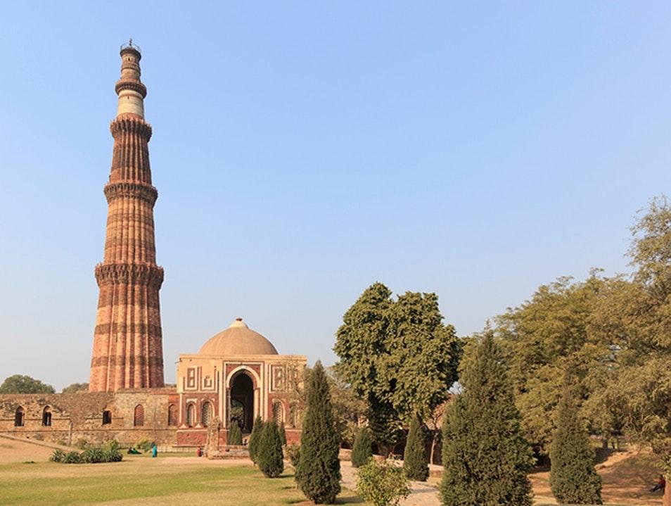 Qutub Minar lawns to host yoga day event of Indiatourism Delhi