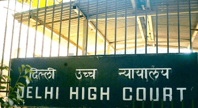 'Poor conduct': Delhi HC expresses displeasure after lawyer appears with red tape on lips