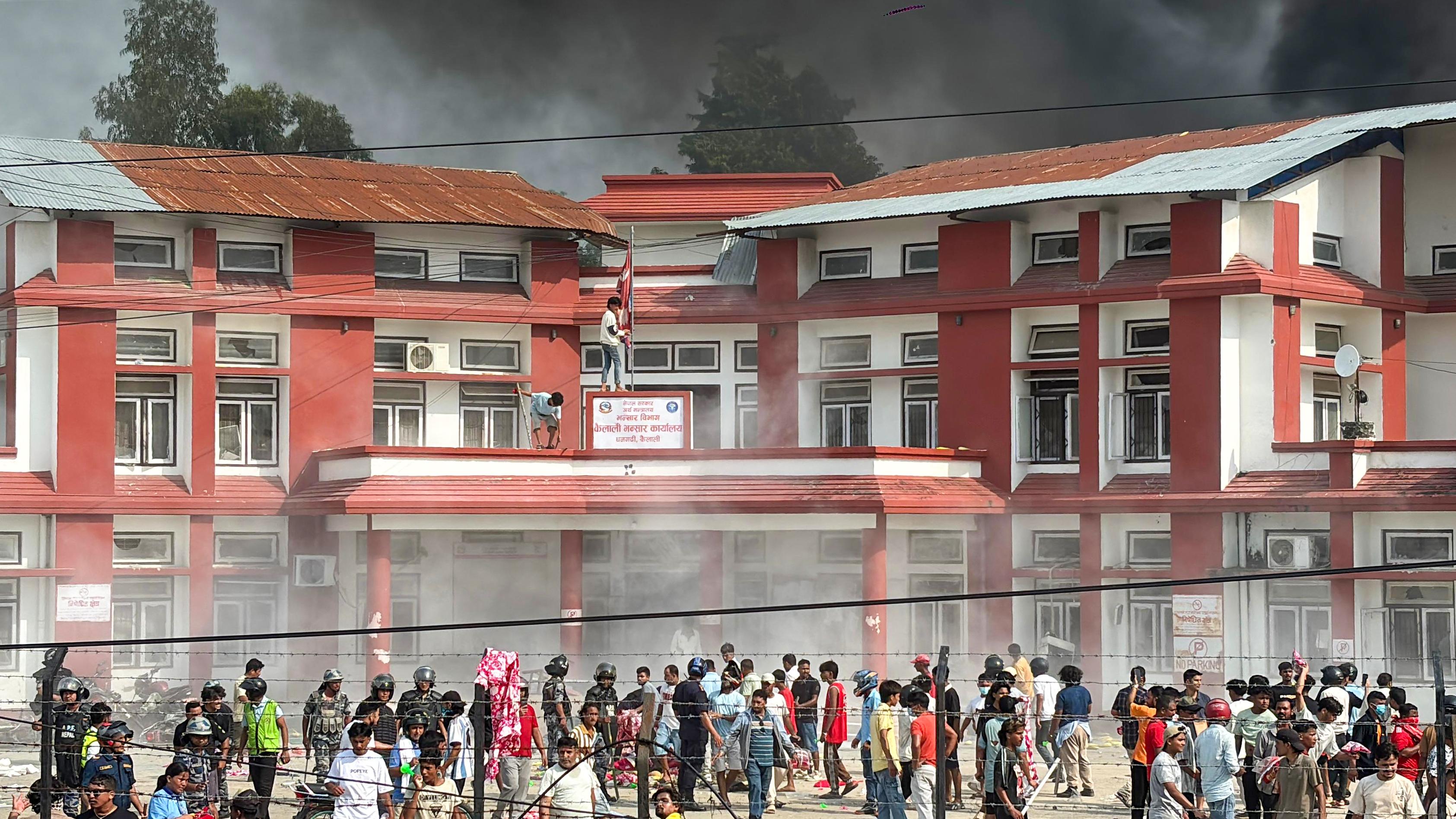 Nepal's turmoil rekindles monarchy talk but a return looks unlikely