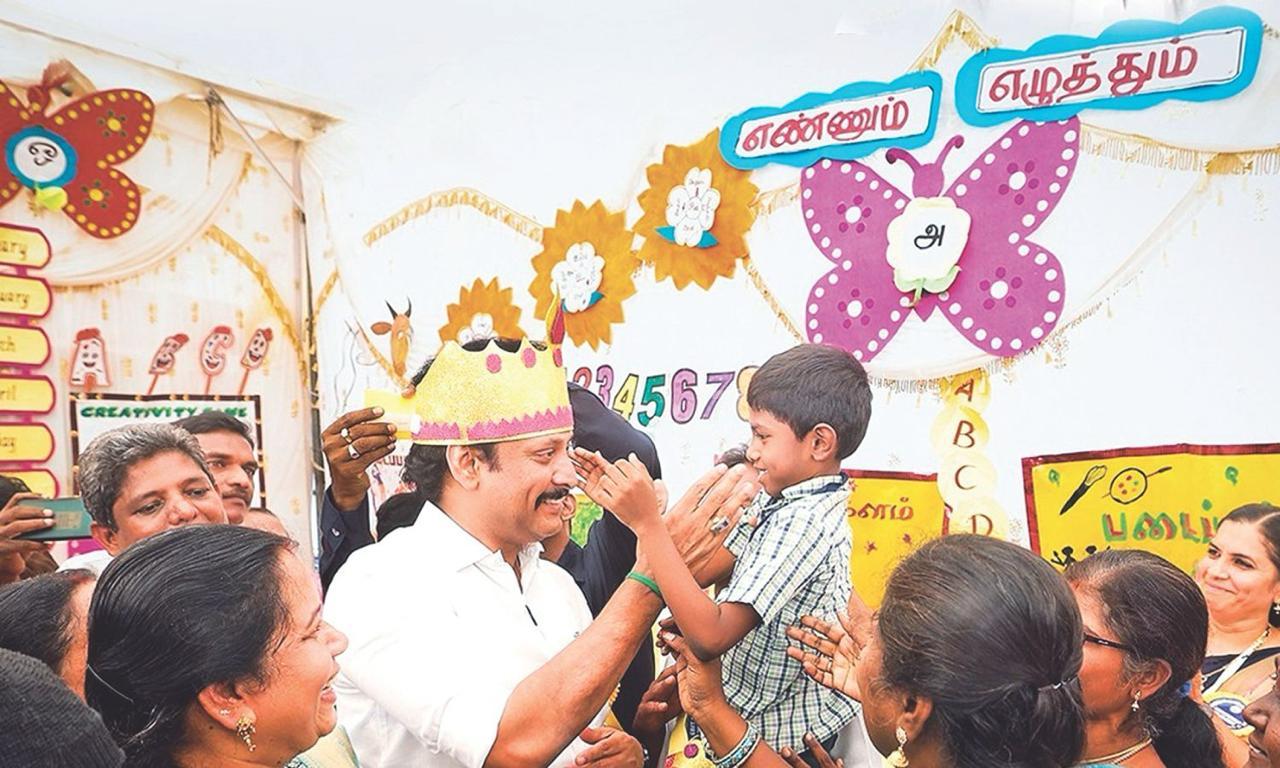 Primary teachers in TN to undergo 'Ennum Ezhuthum' training from October 7