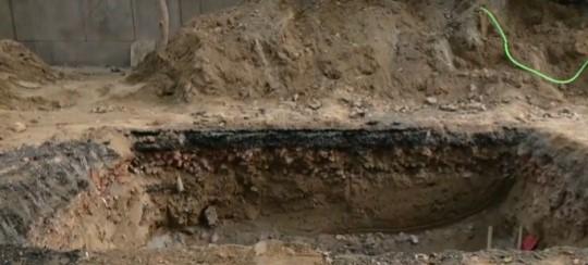 No barricades, no warning lights; darkness everywhere: Safety lapses spark concern after biker dies in Janakpuri pit