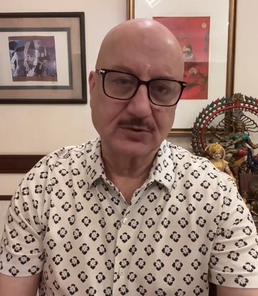 Anupam Kher explains the changing dynamics in a father & son relationship with beautiful words
