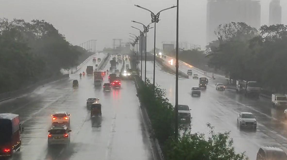 IMD predicts more rain for Mumbai, Maharashtra; urges citizens to exercise caution