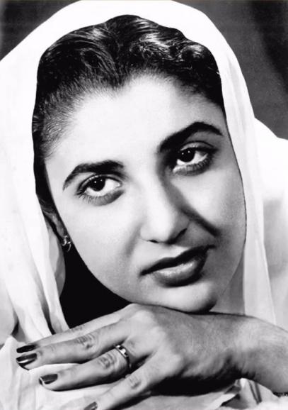 Jackie Shroff remembers veteran actress Shammi on her death anniversary