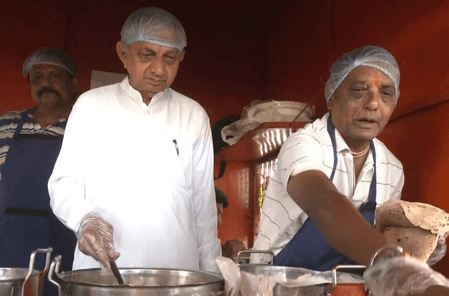 Gujarat minister visits 'Shramik Annapurna Yojana' centre, serves food on his birthday