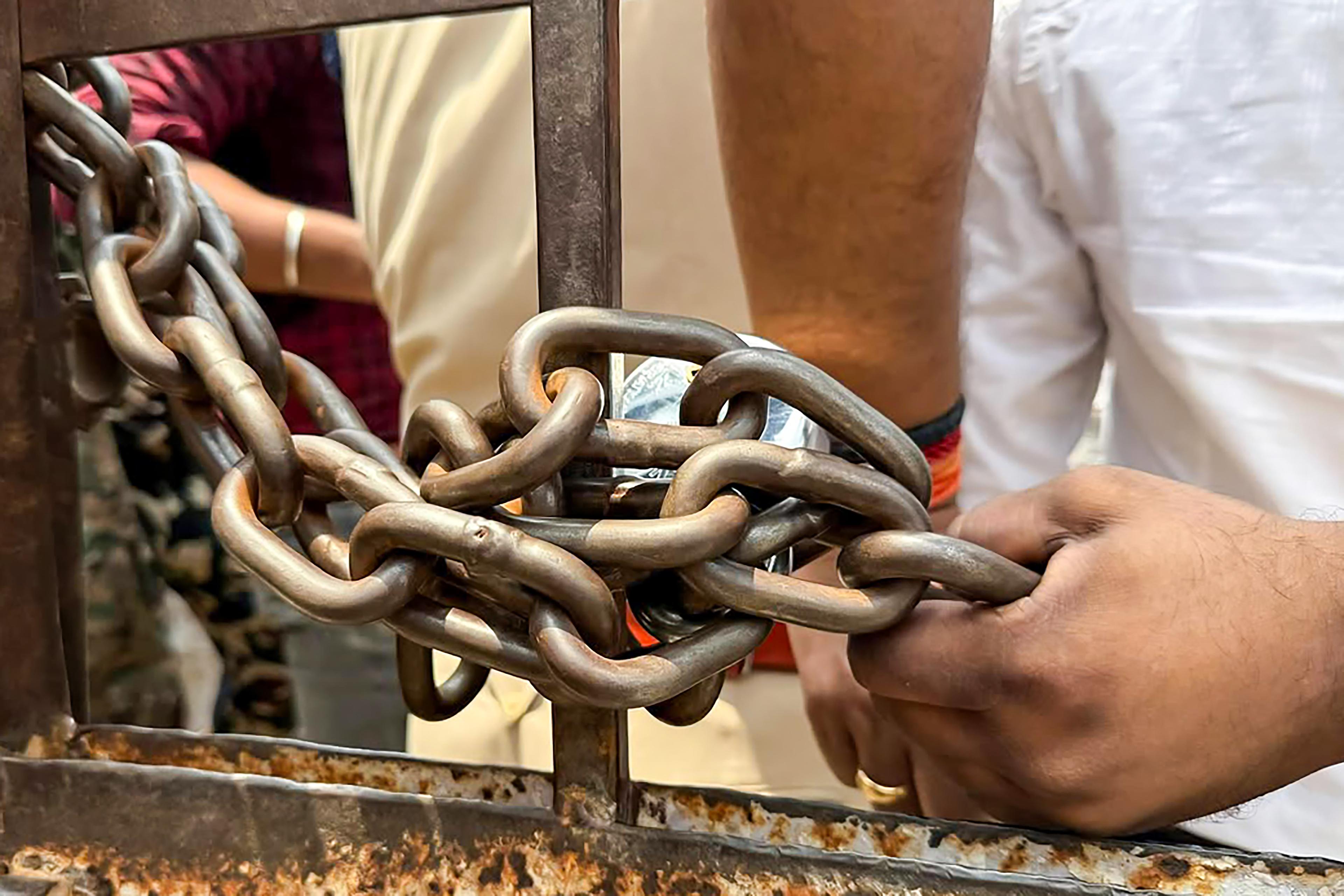 Two hotels, house running prostitution racket in Bihar's Muzaffarpur sealed