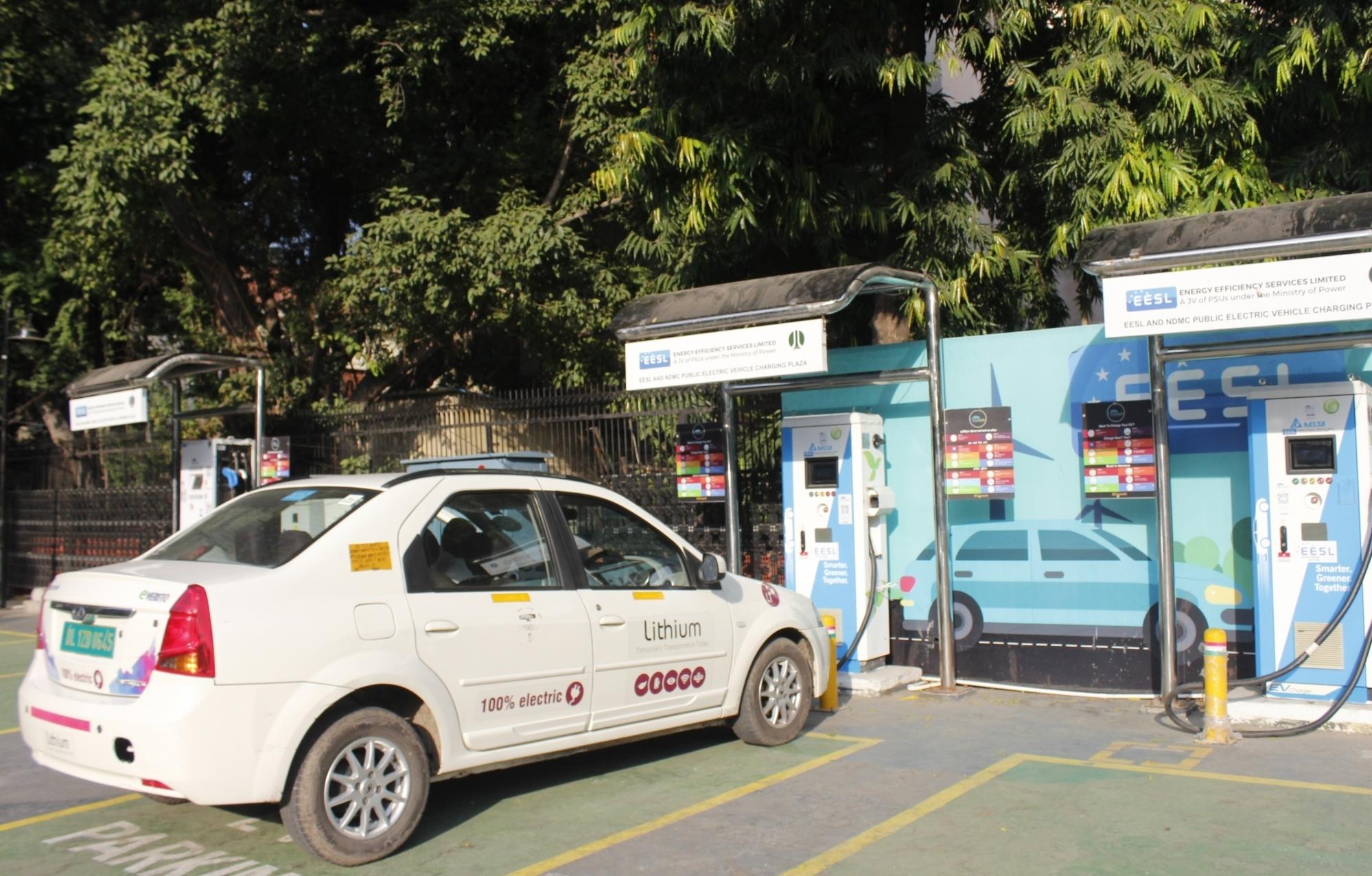India has 29,151 electric vehicle charging stations, 8,805 fast-charging ones: Govt