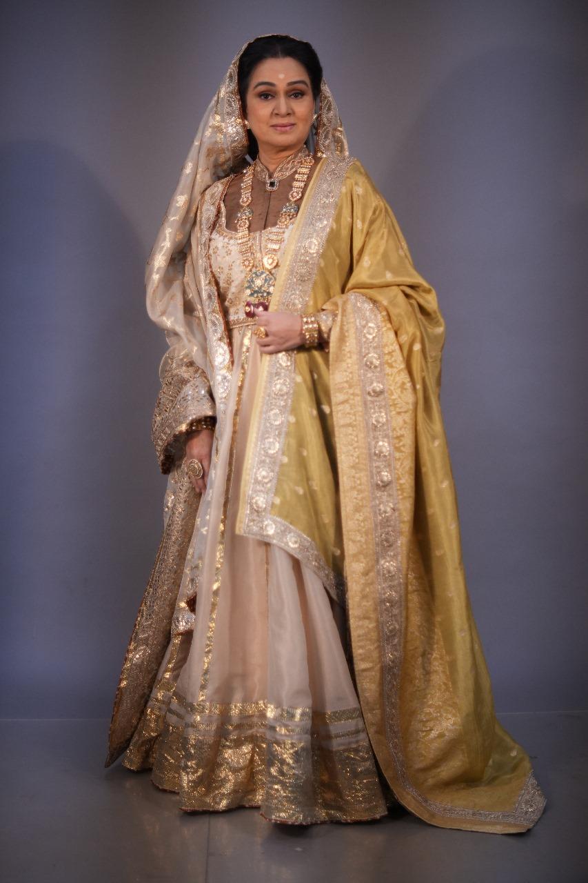 Padmini Kolhapure reflects on motherhood and the everlasting bond with her son