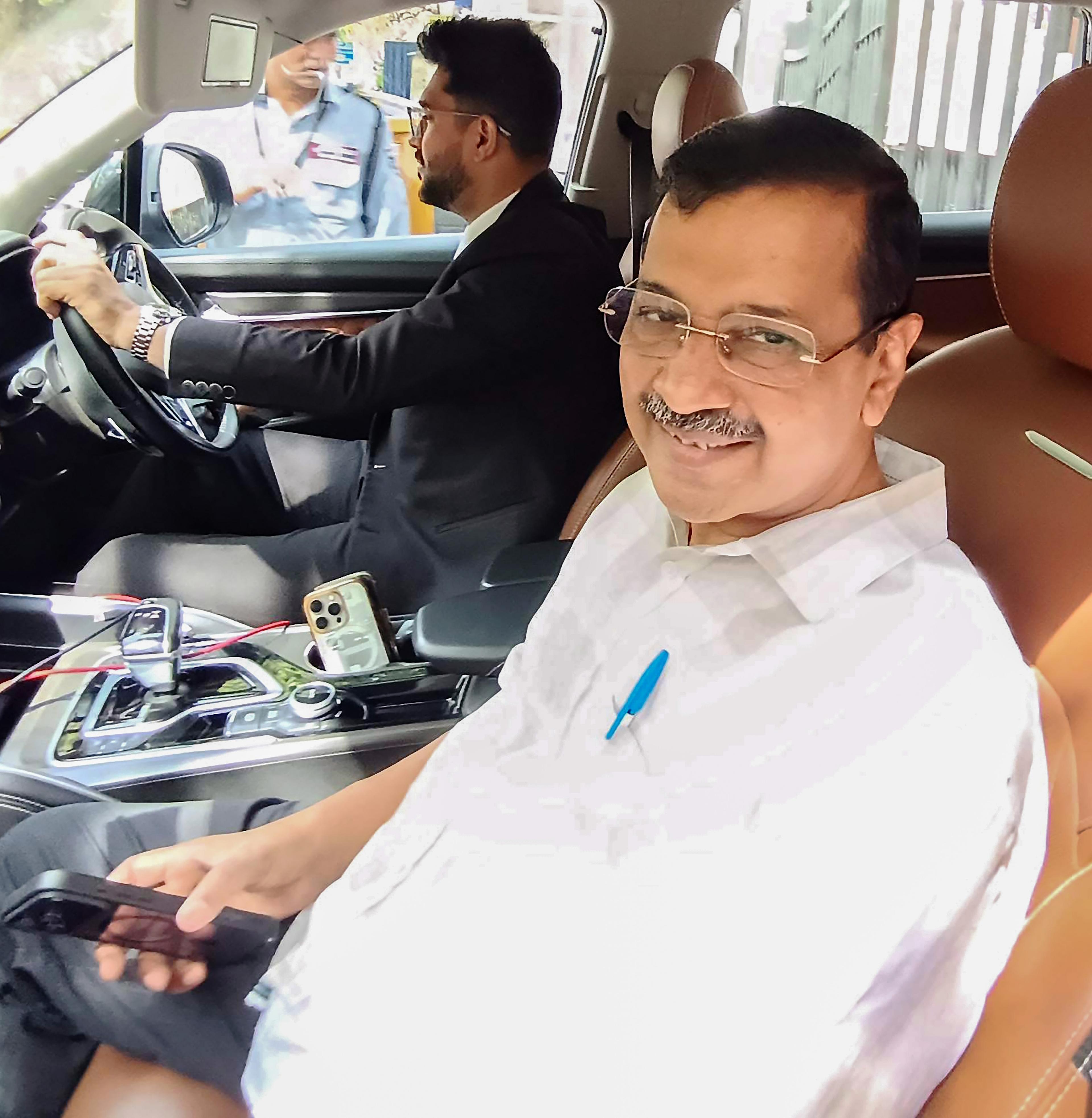 Delhi HC turns down Kejriwal’s plea to transfer liquor policy case to a different Bench