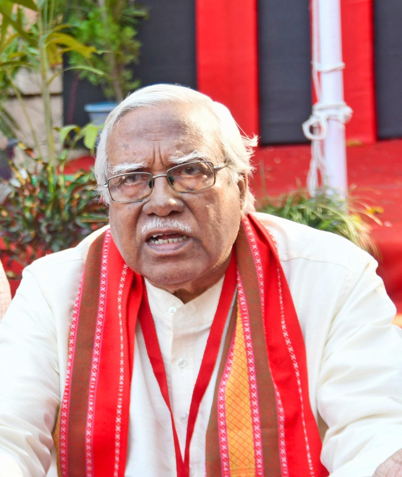 PM Modi wants to create Hindu nation, so showcasing its foundations, says Hannan Mollah on Gita for Putin