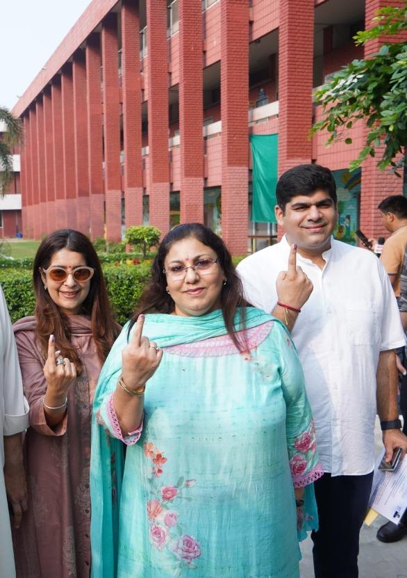Assemblly bypolls: Voting underway in Punjab’s Ludhiana (West)