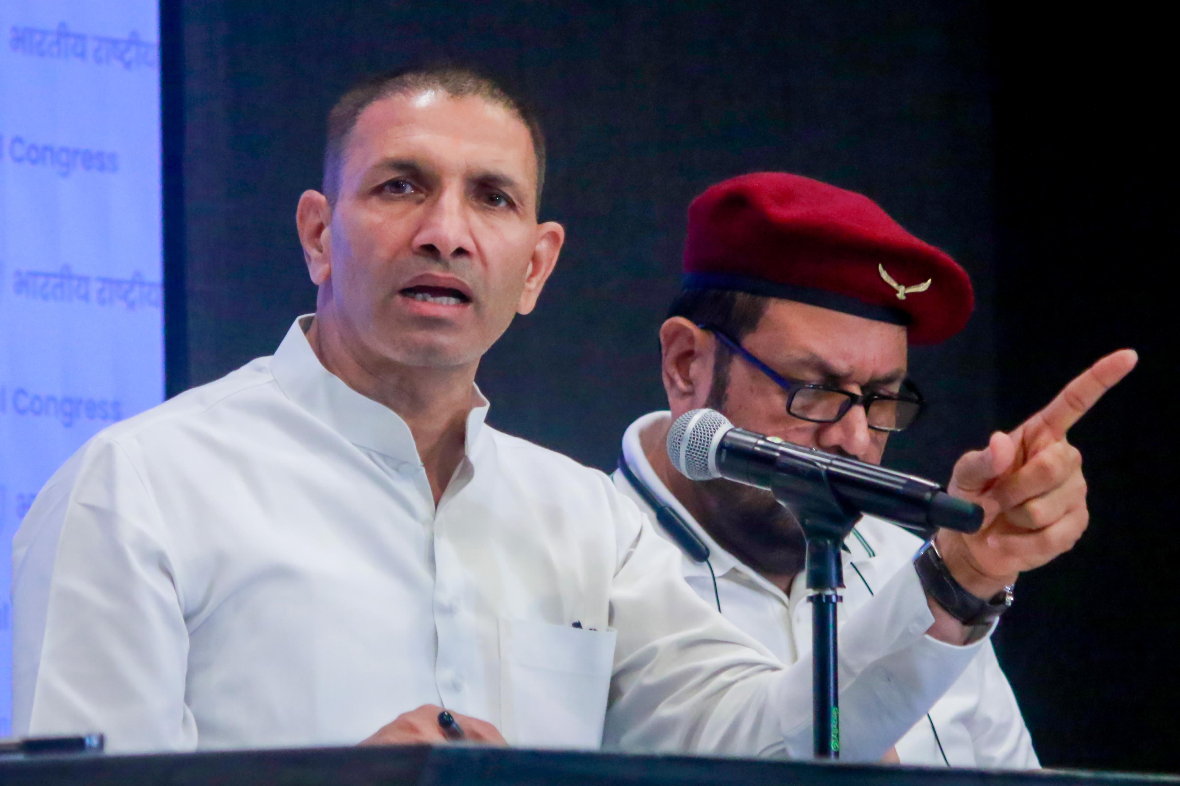 MP SIR: Jitu Patwari warns BLOs from removing Congress supporters’ names