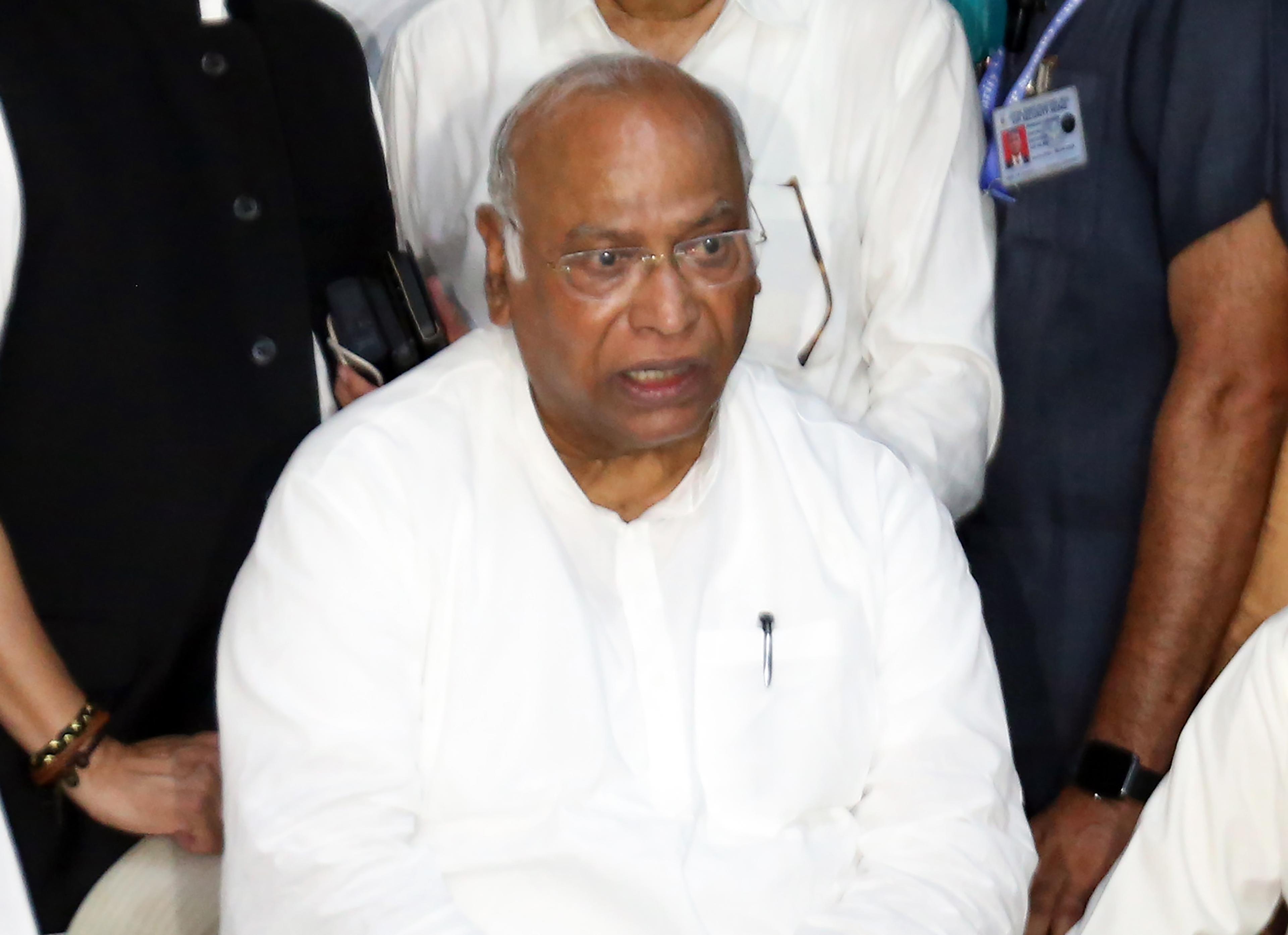 Fifth such accident in past six weeks: Kharge demands probe into U’khand chopper crash
