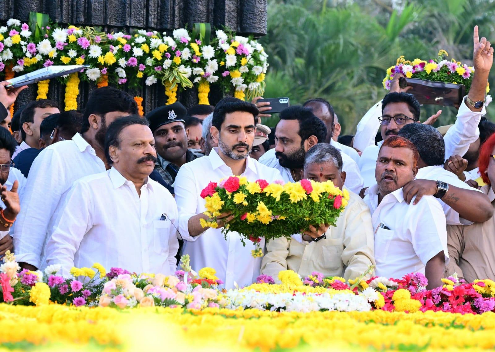 Family members pay rich tributes to NTR on his death anniversary