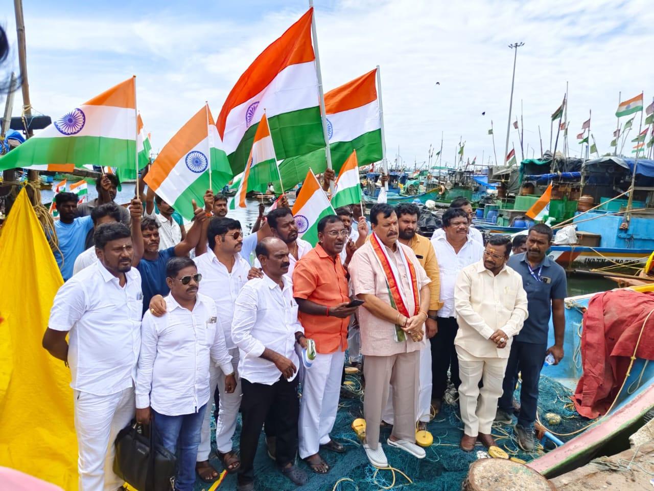 TN BJP holds boat rally in Chennai to support Operation Sindoor