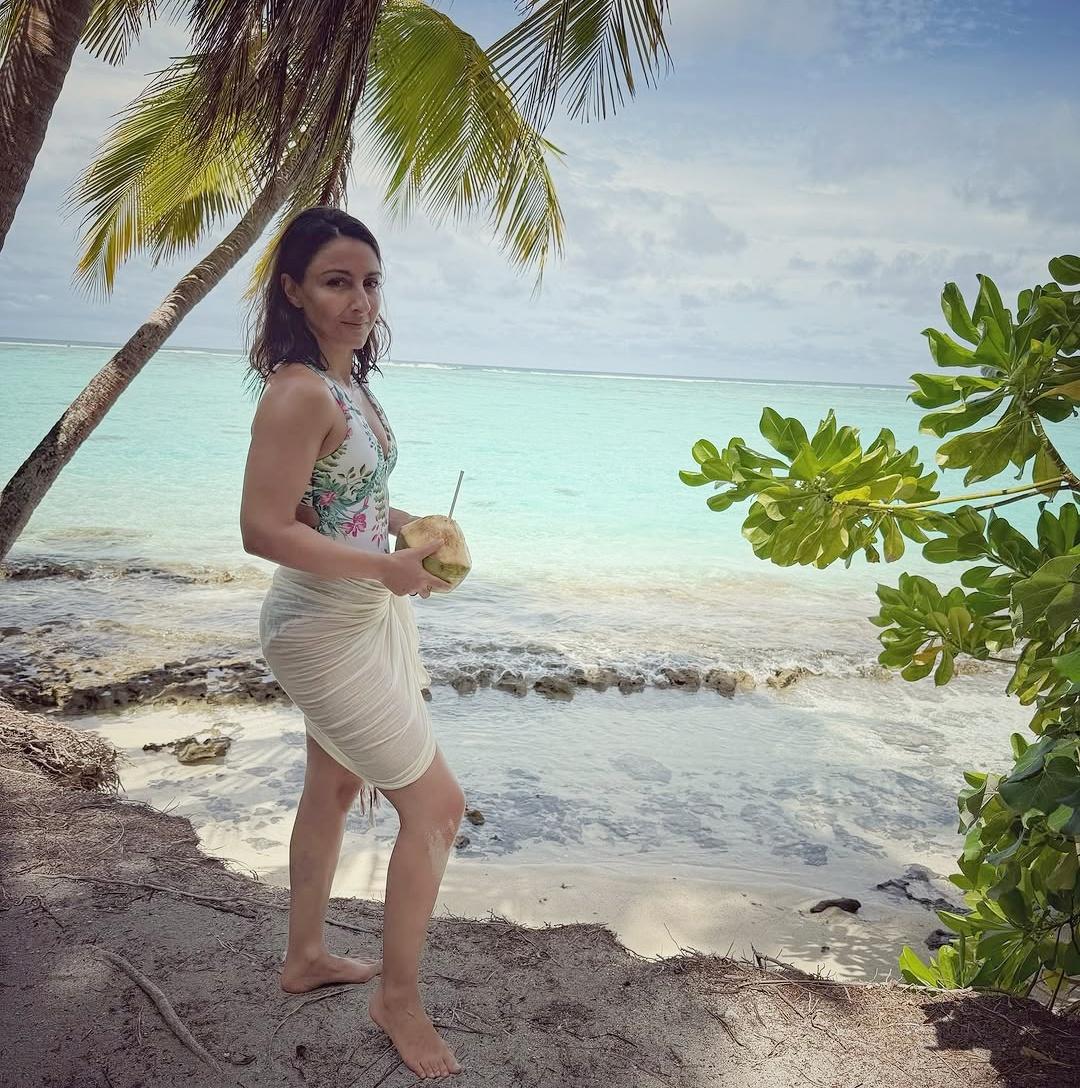 Soha Ali Khan enjoys a trip to the Island with hubby Kunal Kemmu & daughter Inaaya