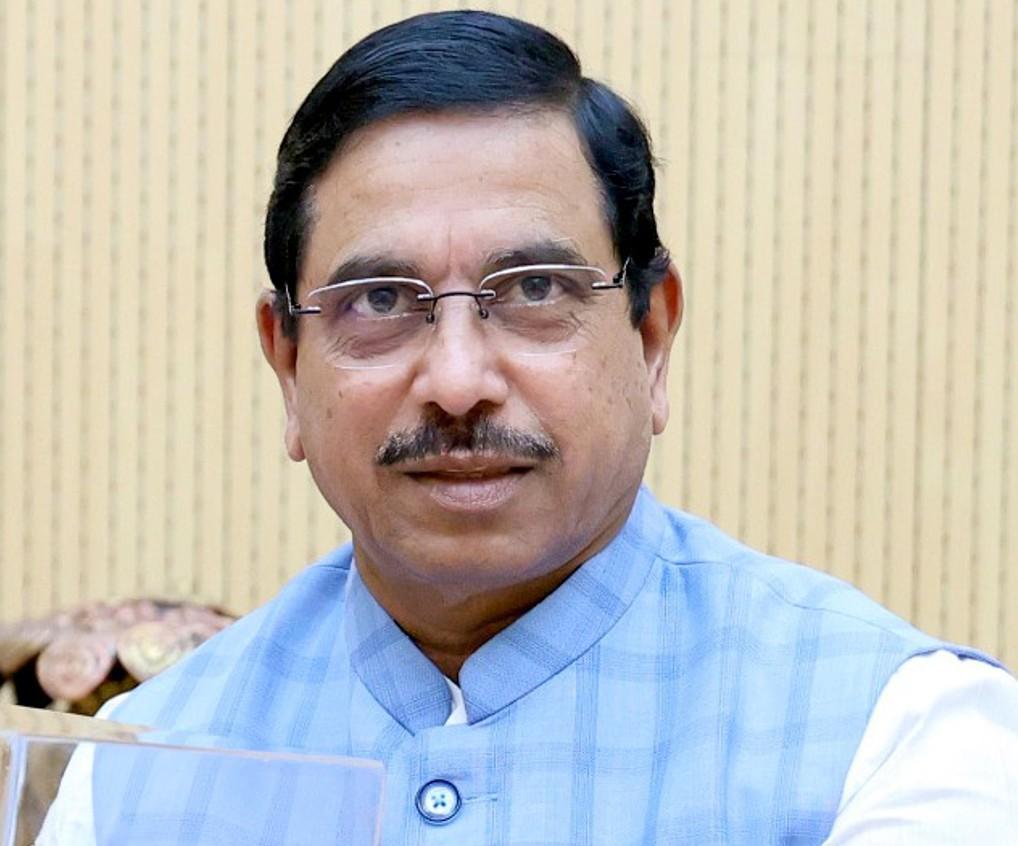 K’taka govt acted irresponsibly in Dharmasthala case: Prahlad Joshi