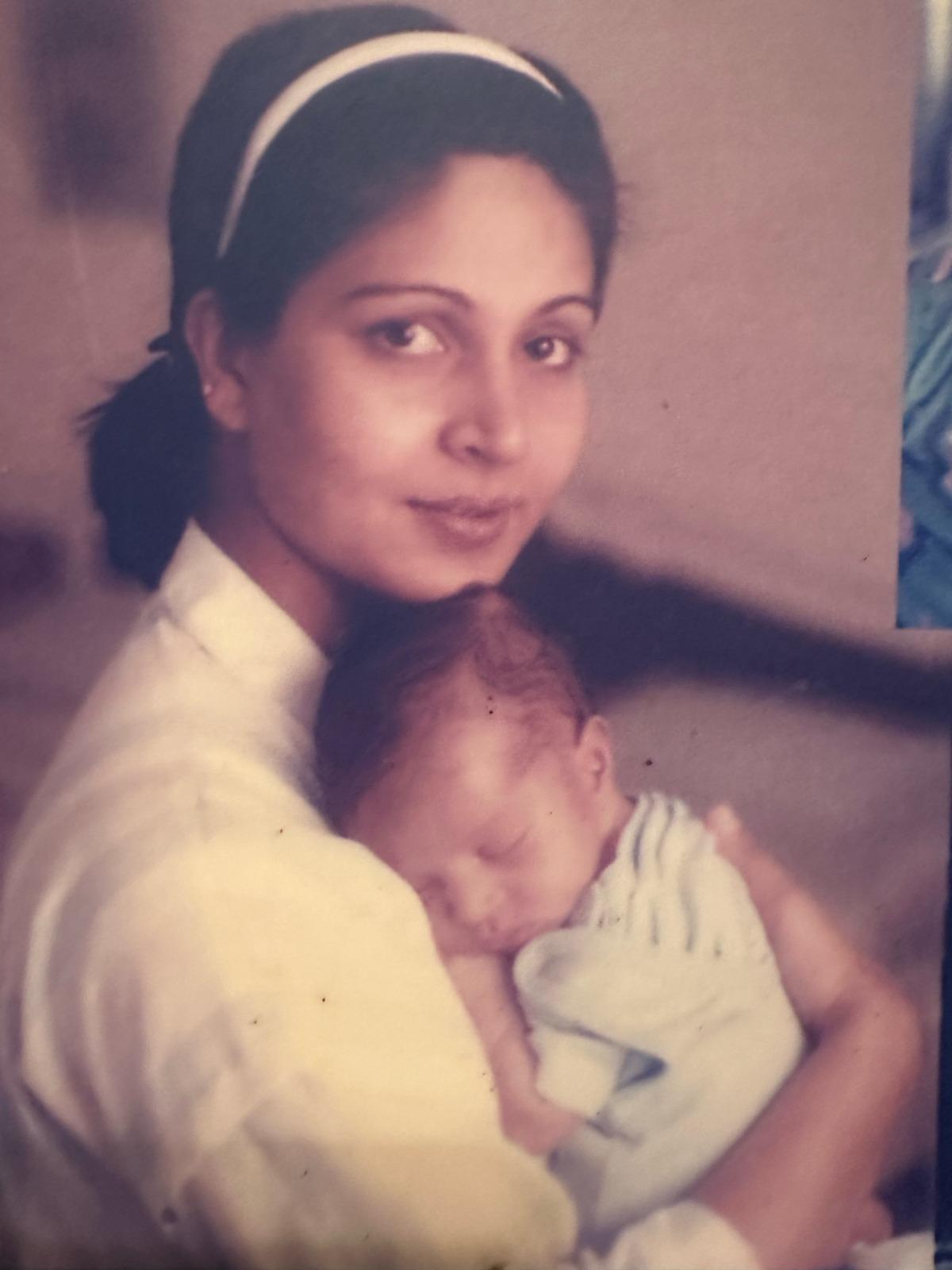 Tanuj Virwani drops rare, unseen moments of Rati Agnihotri as a young mom on her birthday