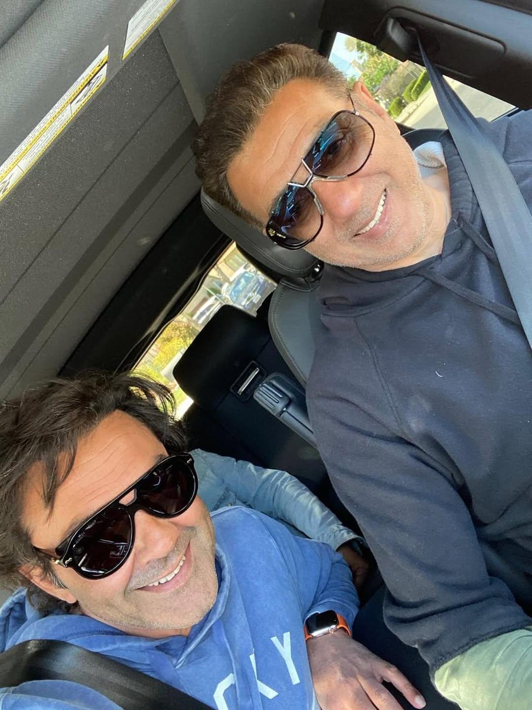 Bobby Deol says 'Love you Bhaiya' as brother Sunny Deol turns a year older